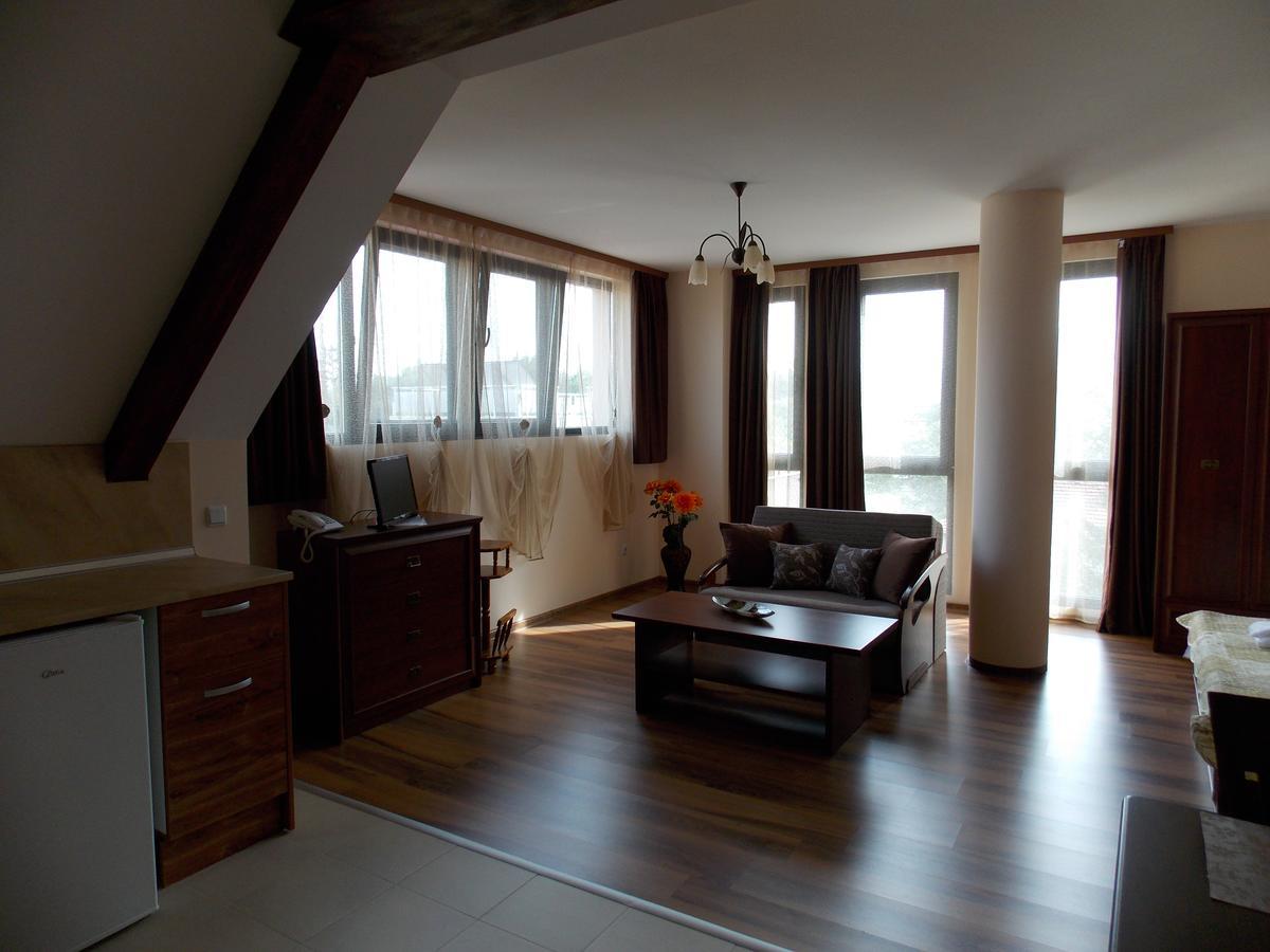 Rosen Aparthotel